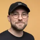 Portrait of Matt Cornillon